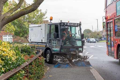 Sutton street sweeping vehicle